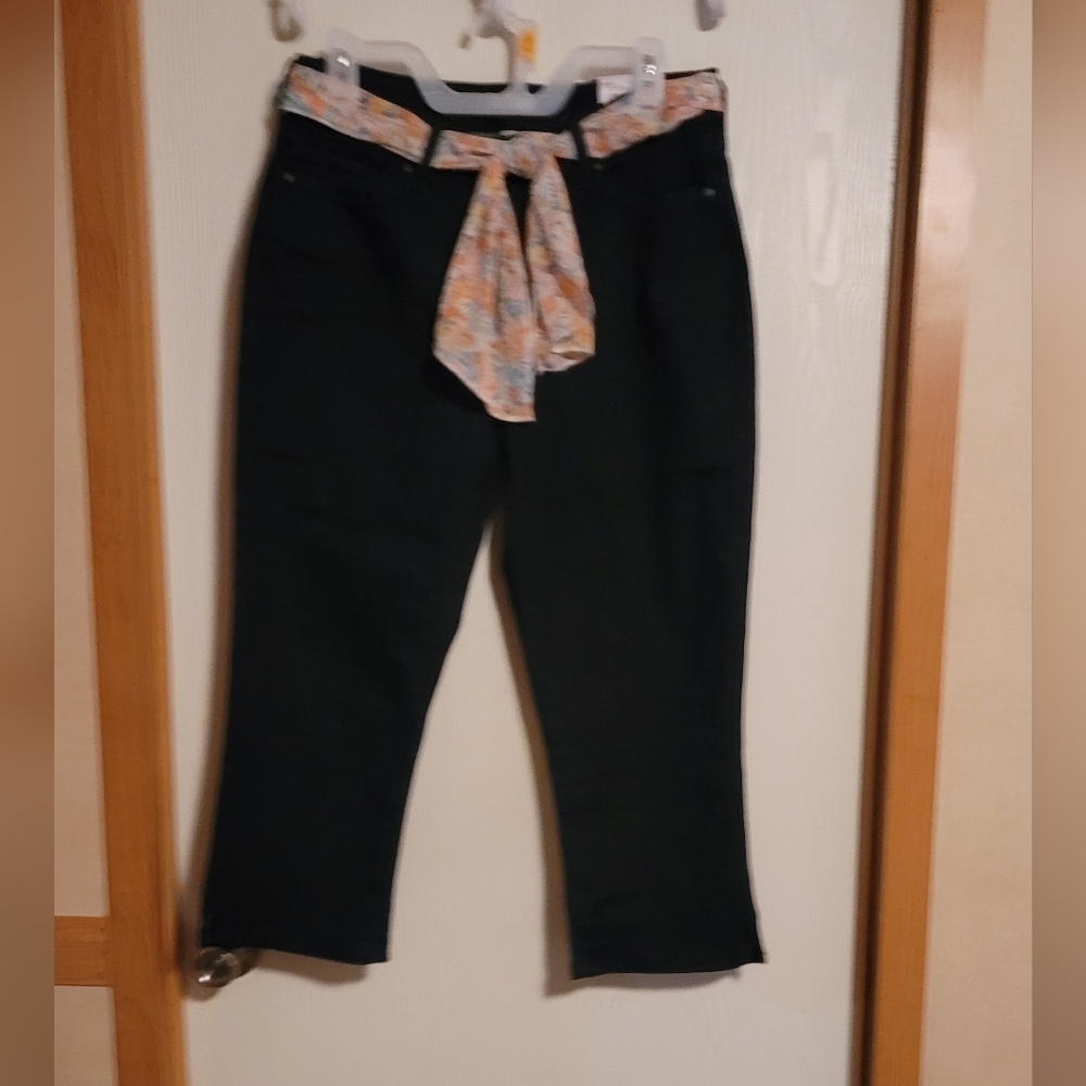 Croft & Barrow Capri Denim pants